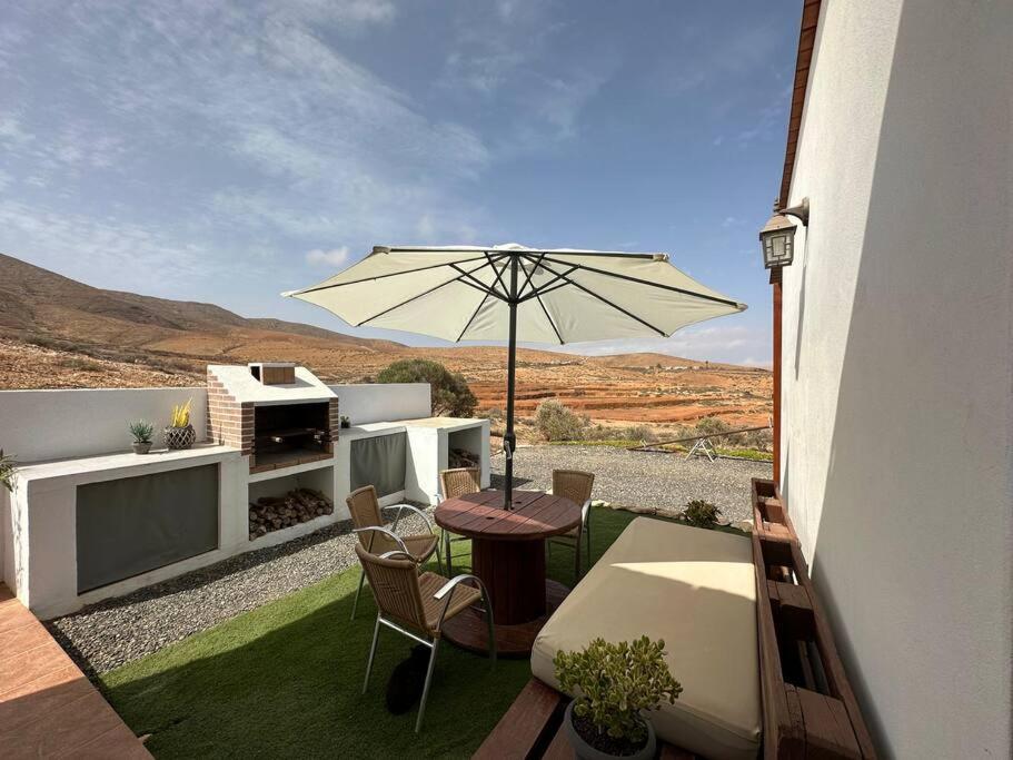 Private Villa With Pool In The Mountains Pájara Buitenkant foto